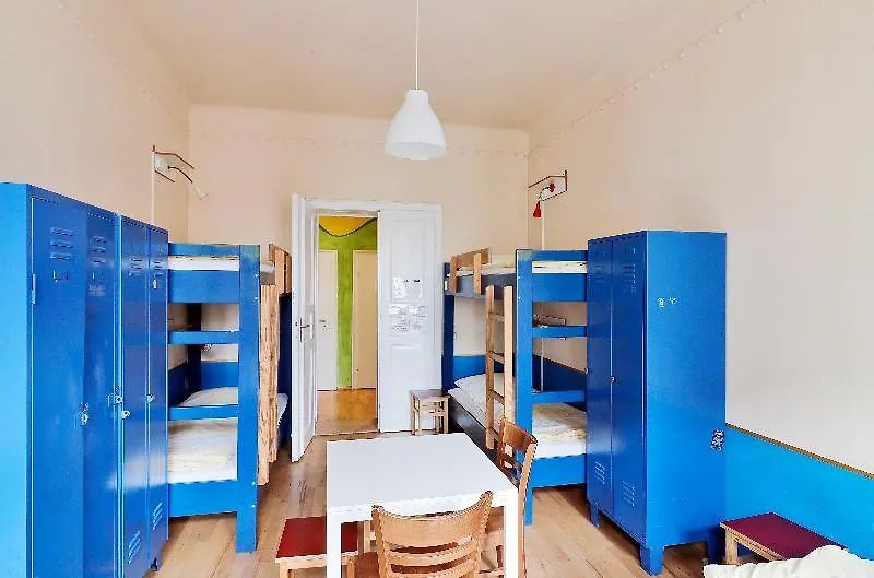 Hostel Mondpalast Dresden Germany