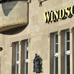 Windsor Otel Düsseldorf