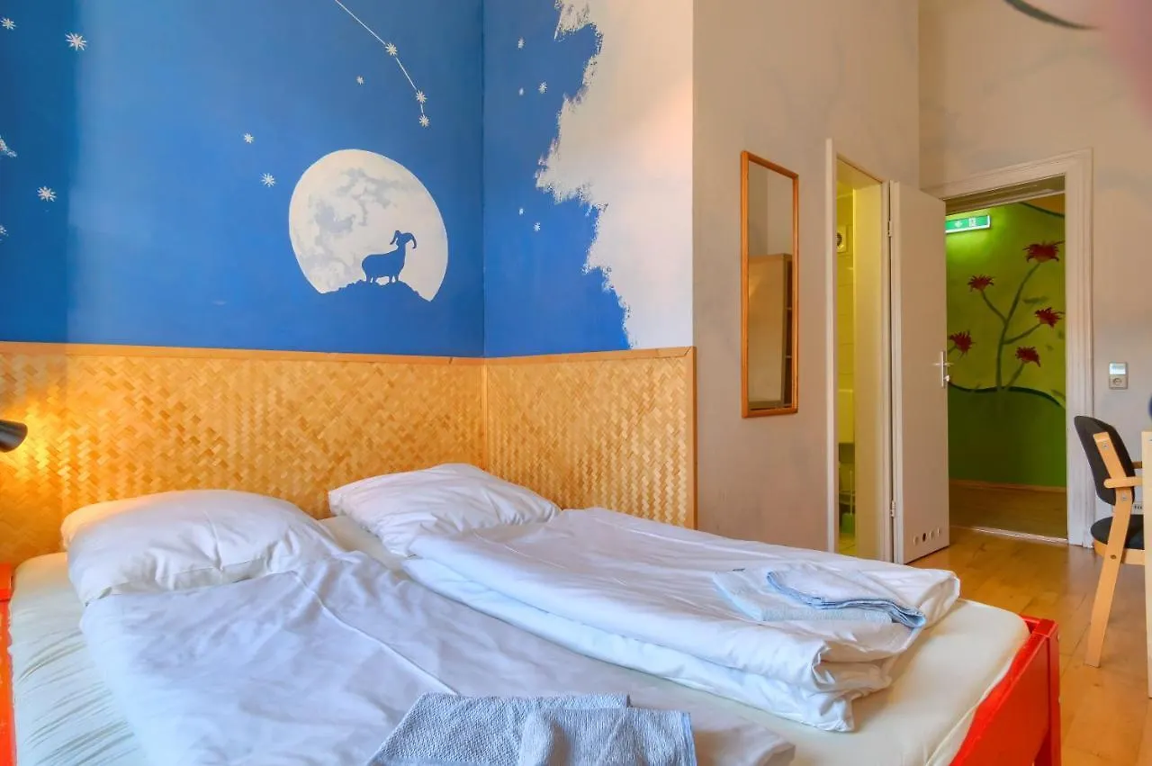 Hostel Mondpalast Dresden