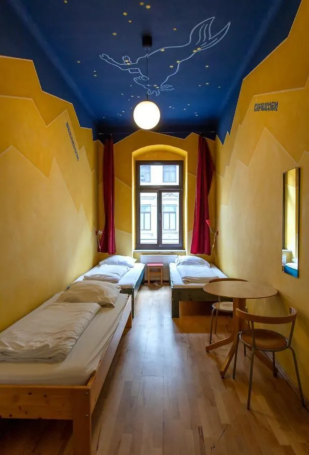 Hostel Mondpalast Dresden 0*,