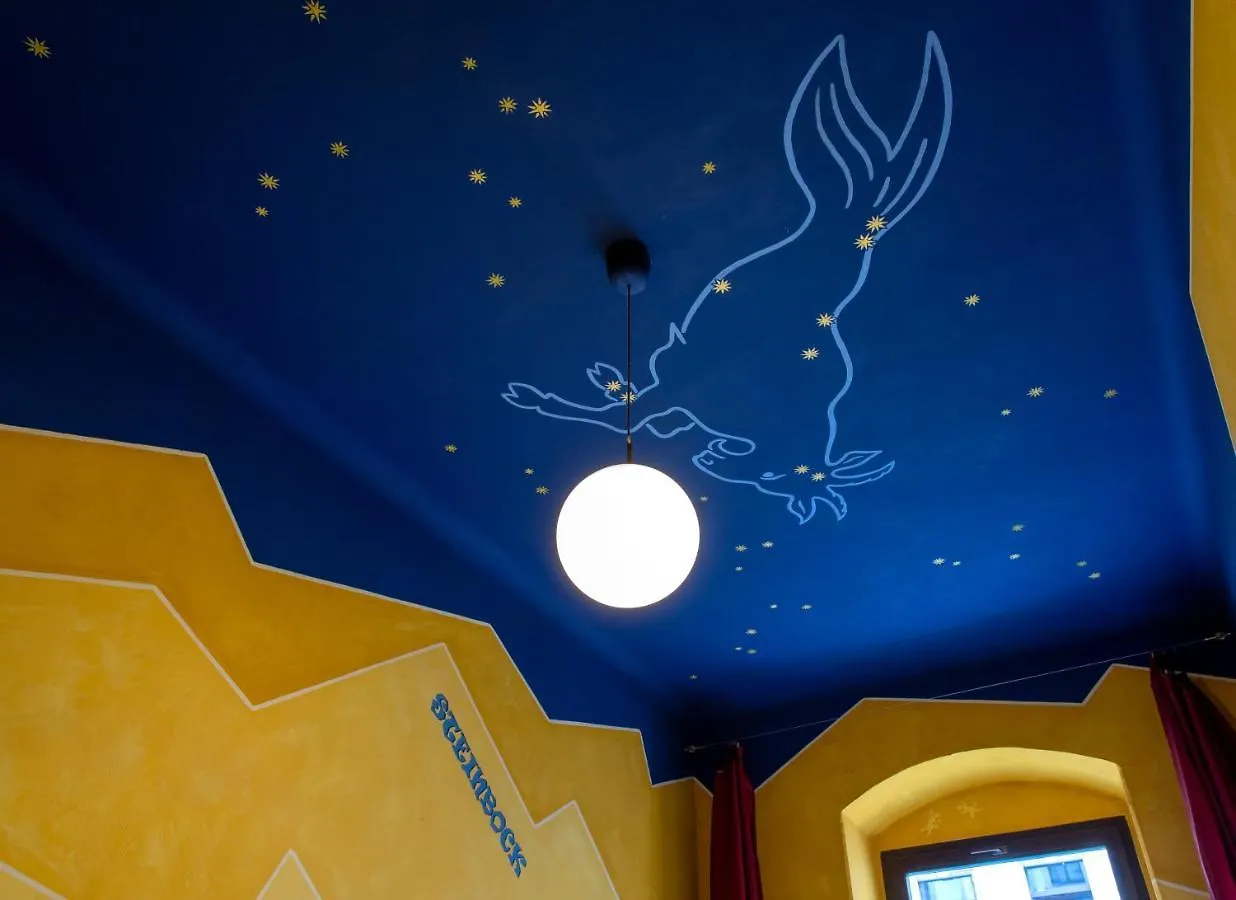 Hostel Mondpalast Dresden Germany