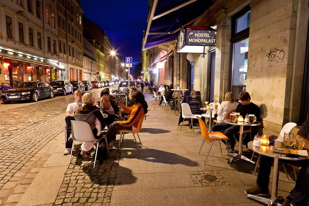 Hostel Mondpalast Dresden 0*,  Germany